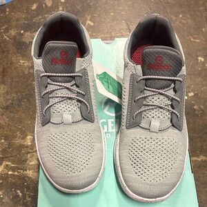 Magellan Outdoors Gray Knit Sneakers